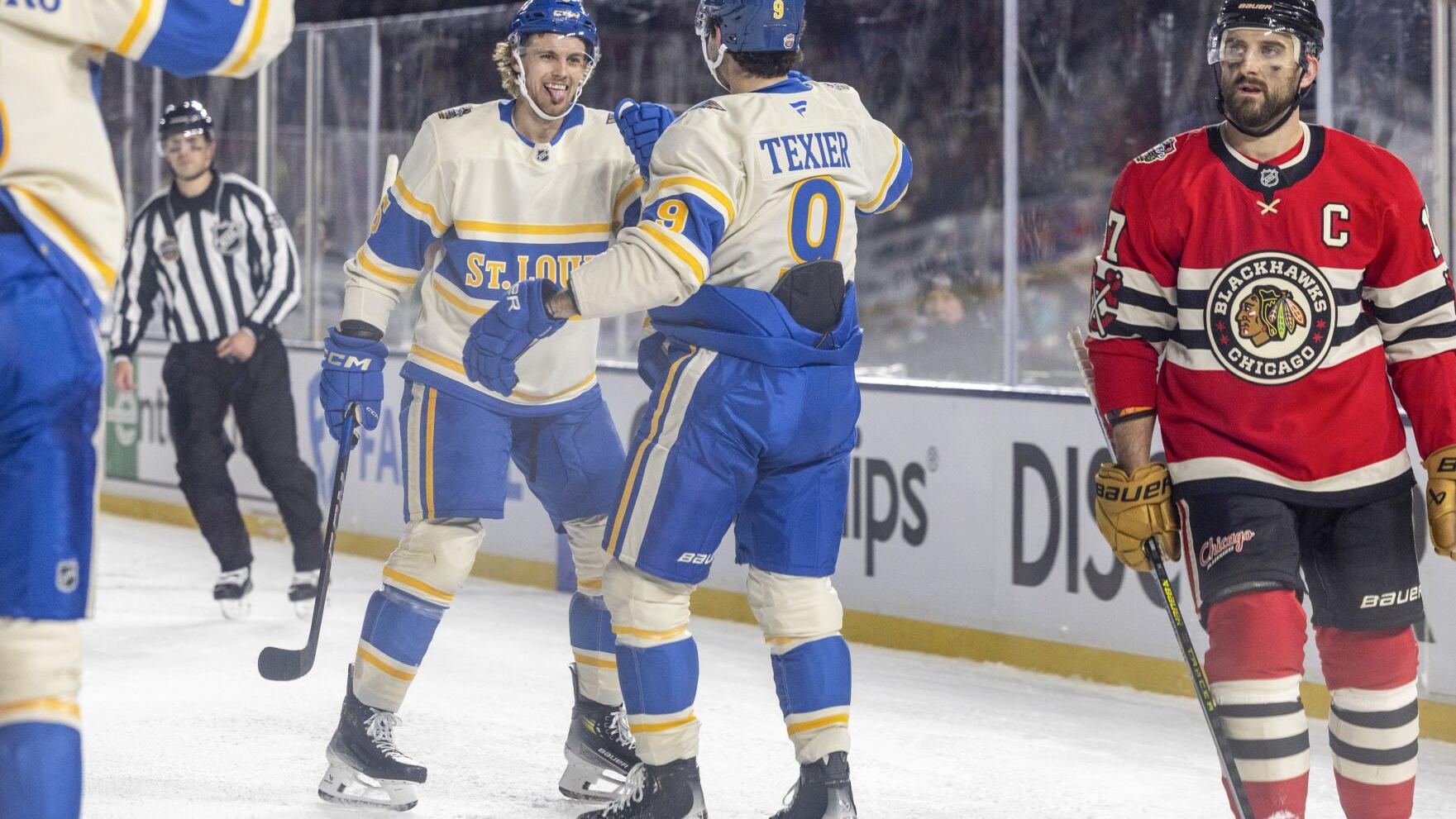 Photos: Blues end 2024 with 6-2 win over Blackhawks in Winter Classic